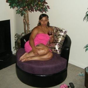 Meet your Posher, Latoya